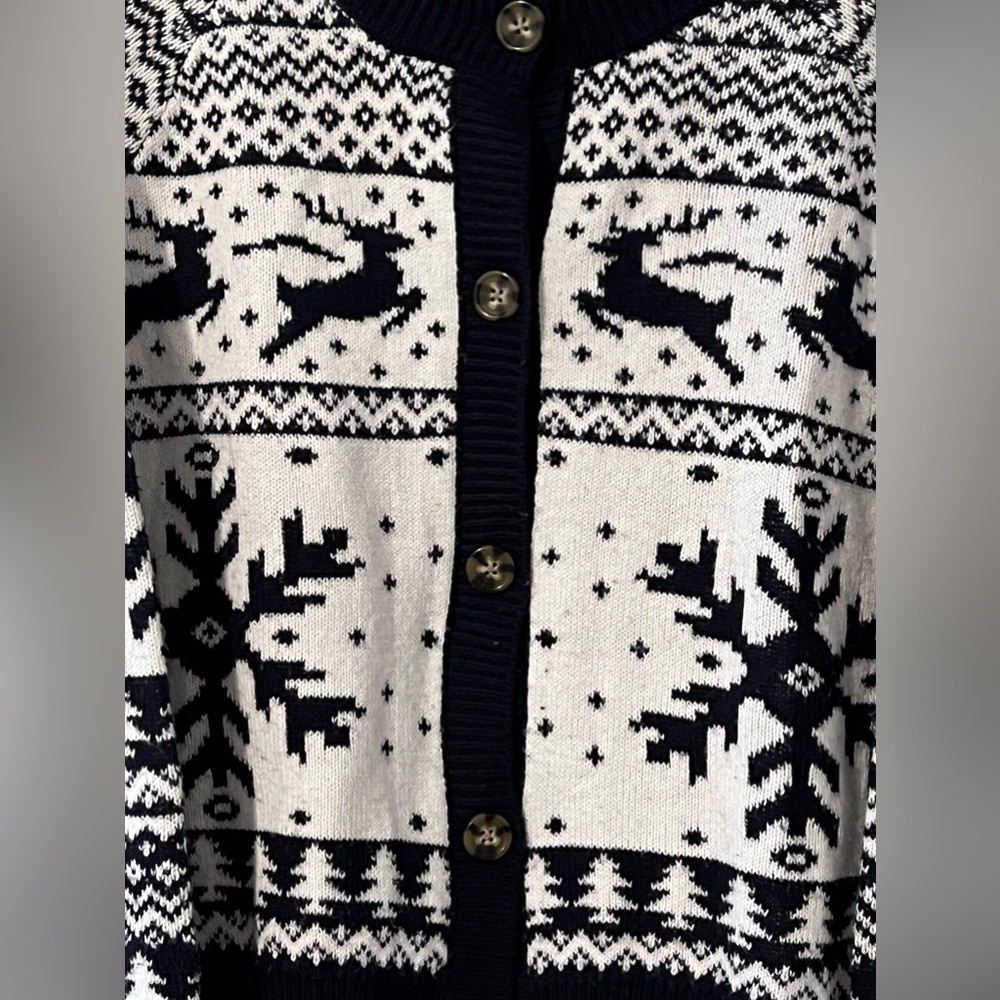 3/$12 Women’s cardigan navy blue and white size XL - Picture 5 of 9